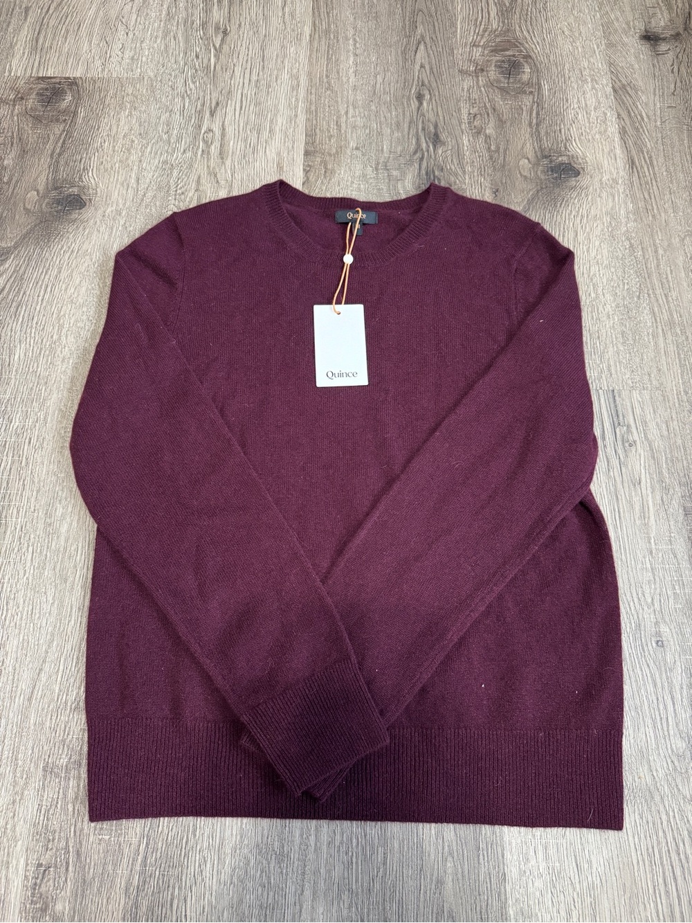 Quince Women's Crewneck Sweater in Burgundy 100% cashmere